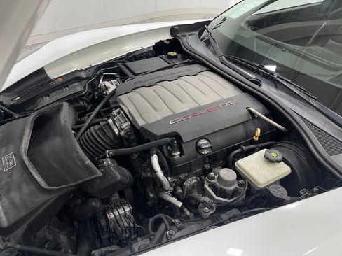 Used 2019 Chevrolet Corvette Stingray Coupe w/ 2LT Preferred Equipment Group image 22