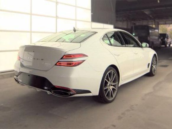 Used 2025 Genesis G70 2.5T RWD image 2