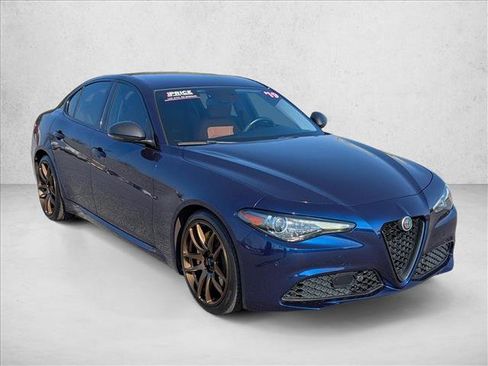Used 2019 Alfa Romeo Giulia Ti w/ Nero Edizione image 3
