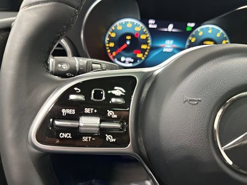 Certified 2022 Mercedes-Benz GLC 300 4MATIC image 18