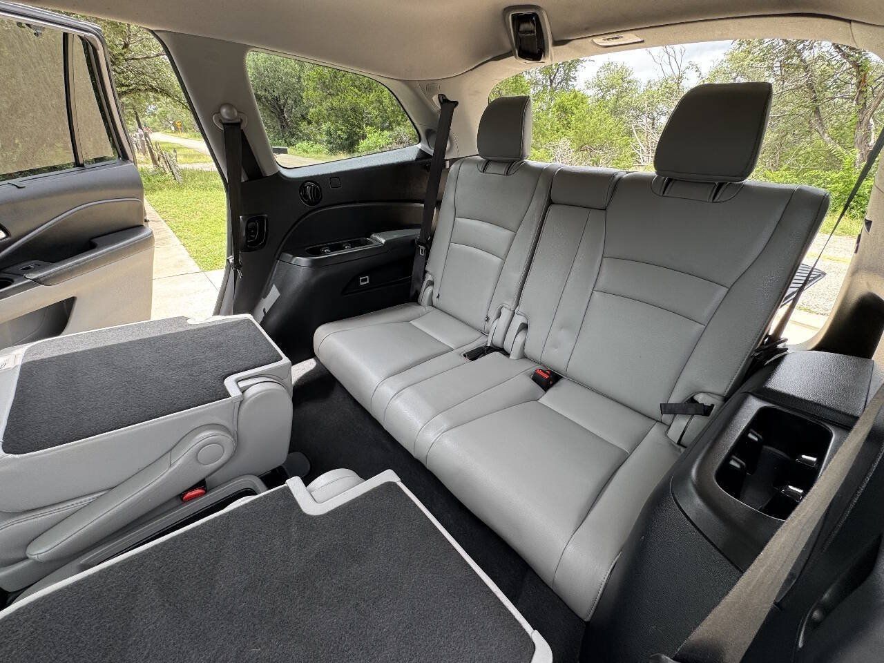 Used 2019 Honda Pilot Touring image 40