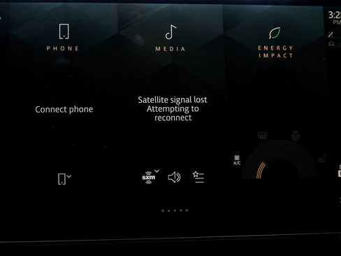 Used 2024 Jaguar XF R-Dynamic SE image 27