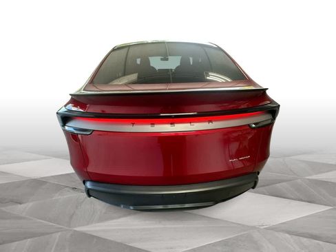 Used 2026 Tesla Model Y AWD image 7