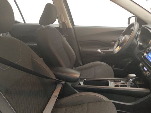Used 2021 Nissan Kicks SV FWD image 21