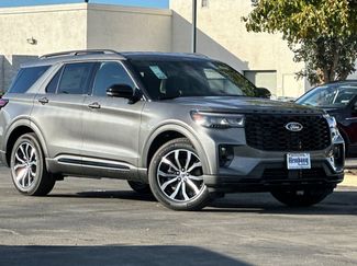 New 2026 Ford Explorer ST-Line w/ Premium Package video 2
