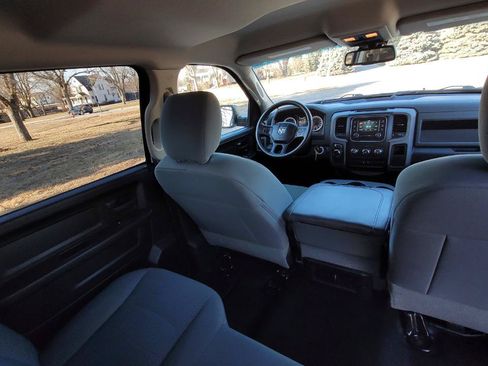 Used 2016 RAM 1500 Tradesman w/ Popular Equipment Group RWD image 28
