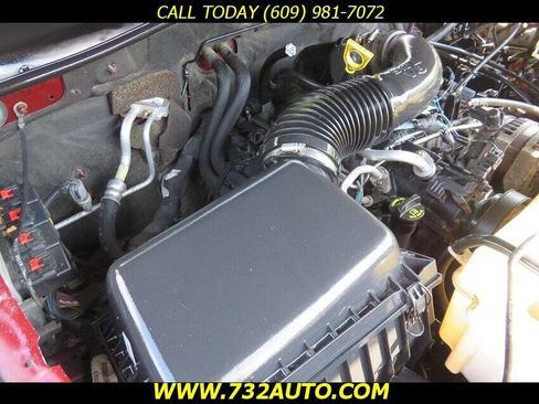 Used 2008 Jeep Liberty Sport image 21