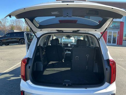 Used 2023 Kia Telluride S w/ S Sunroof Package image 28