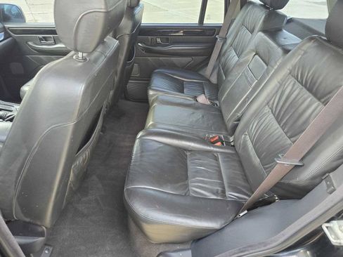 Used 2002 Land Rover Range Rover HSE image 21