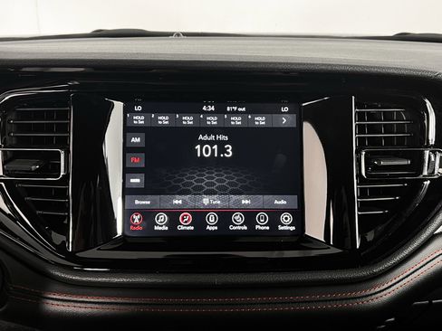 Used 2023 Dodge Durango GT image 25