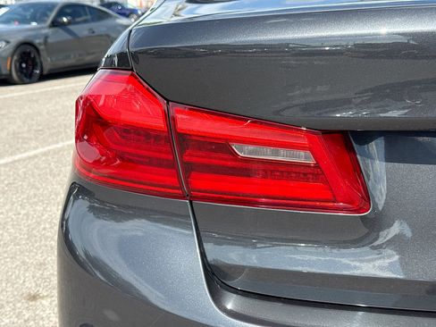 Used 2018 BMW 540i image 10