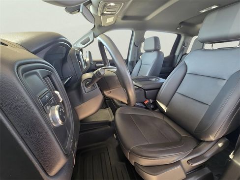 Used 2021 GMC Sierra 1500 Base w/ Fleet Convenience Package image 3