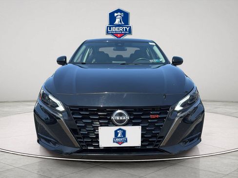 Used 2024 Nissan Altima 2.5 SR FWD image 1