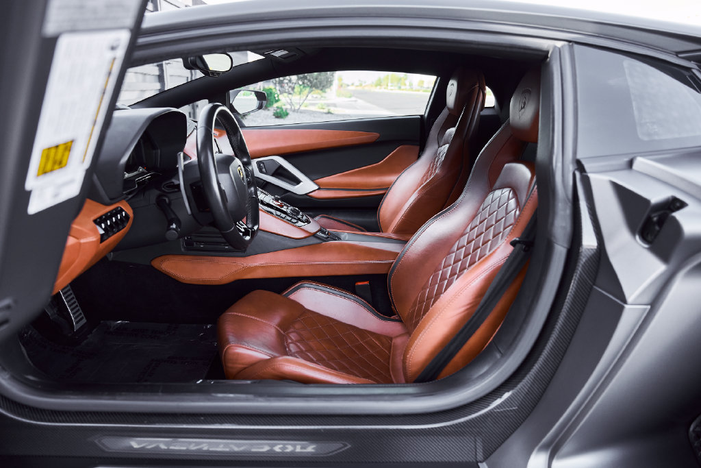Used 2018 Lamborghini Aventador S AWD/4WD image 39