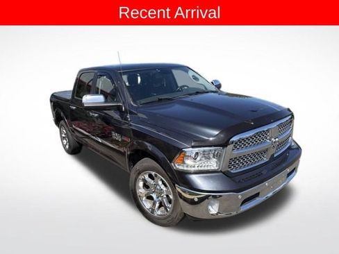Used 2017 RAM 1500 Laramie w/ Convenience Group AWD/4WD image 1