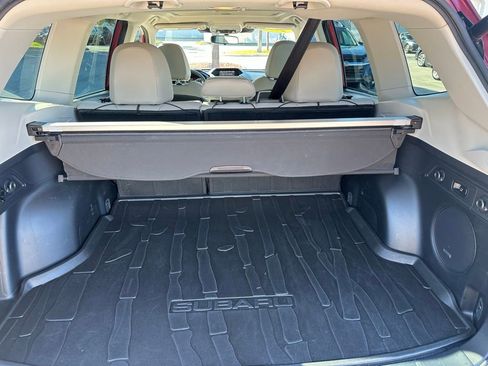 Used 2023 Subaru Forester Limited image 7