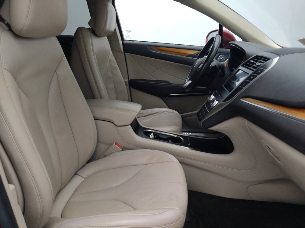 Used 2017 Lincoln MKC Select w/ Select Plus Package FWD image 21