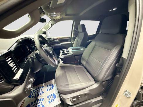 New 2026 GMC Sierra 1500 SLE w/ Preferred Package image 21