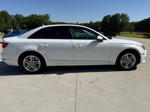 Used 2017 Audi A4 2.0T Premium FWD image 5