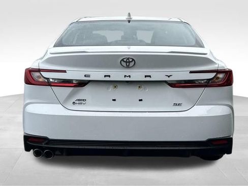 Certified 2025 Toyota Camry SE AWD/4WD image 4