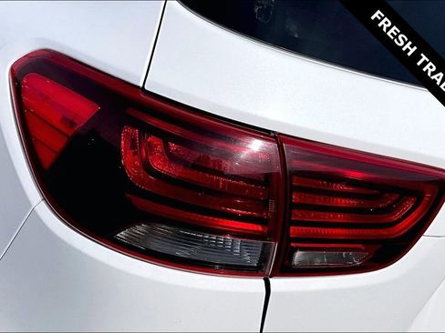 Used 2019 Kia Sorento S image 22