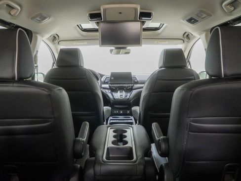 New 2026 Honda Odyssey Elite image 9