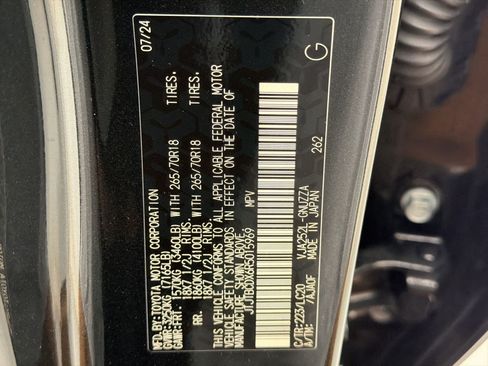 Used 2024 Lexus GX 550 AWD/4WD image 20