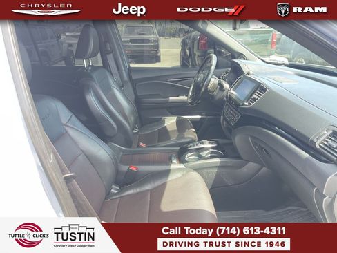 Used 2023 Honda Ridgeline Black Edition image 22