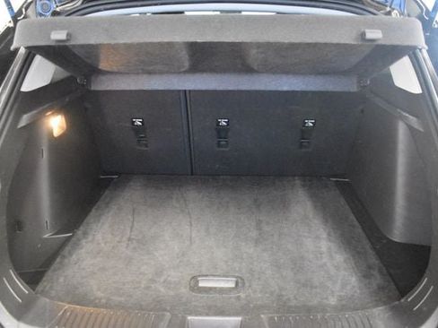 Used 2025 Chevrolet Trax LT FWD image 16
