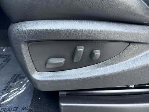 Used 2016 Chevrolet Silverado 3500 LTZ AWD/4WD image 25