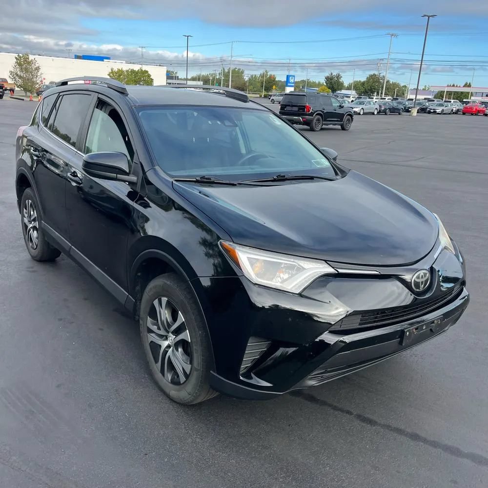 Used 2018 Toyota RAV4 LE w/ All Weather Liner Package AWD/4WD image 3