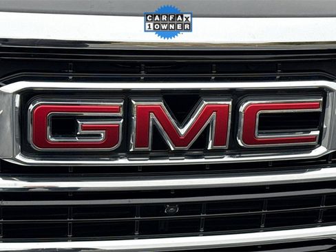 Used 2025 GMC Yukon Elevation image 7