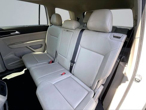 Used 2018 Volkswagen Atlas SE FWD image 26