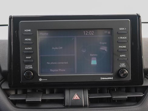 Used 2021 Toyota RAV4 LE image 15