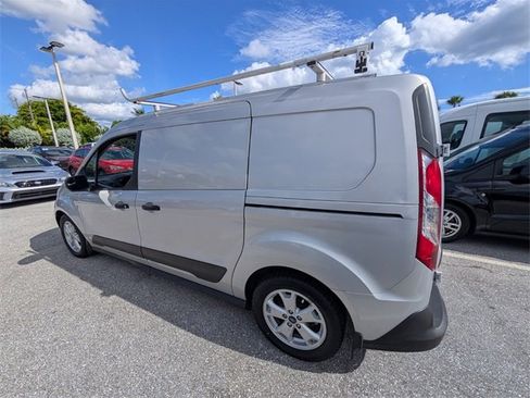 Used 2016 Ford Transit Connect XLT image 7