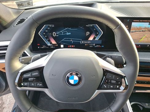 Used 2025 BMW 330i xDrive Sedan w/ M Sport Package image 21