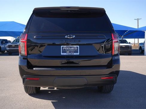 Used 2023 Chevrolet Tahoe Z71 w/ Luxury Package image 5