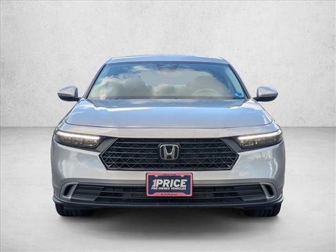 Certified 2023 Honda Accord EX image 2