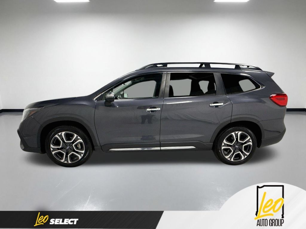 Used 2023 Subaru Ascent Touring AWD/4WD image 11