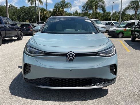 Used 2023 Volkswagen ID.4 Pro S Plus RWD image 8
