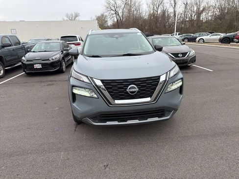 Used 2023 Nissan Rogue SL w/ SL Premium Package AWD/4WD image 3