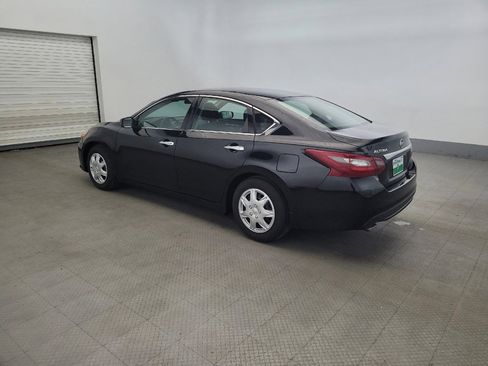 Used 2018 Nissan Altima 2.5 S w/ S Convenience Package FWD image 3