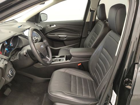 Used 2018 Ford Escape Titanium FWD image 17