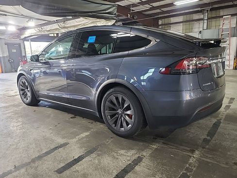 Used 2017 Tesla Model X P100D image 4