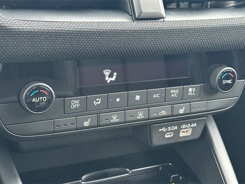 New 2026 Subaru Outback Limited image 18