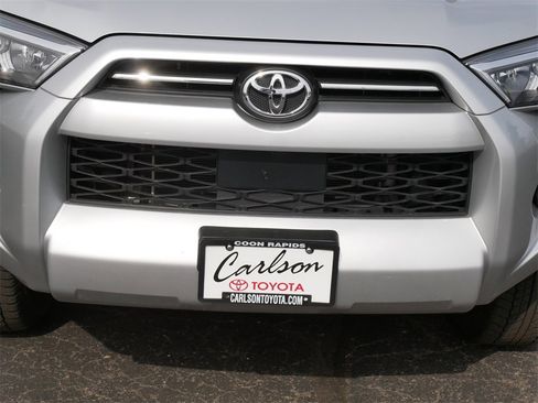 Certified 2024 Toyota 4Runner SR5 Premium image 8