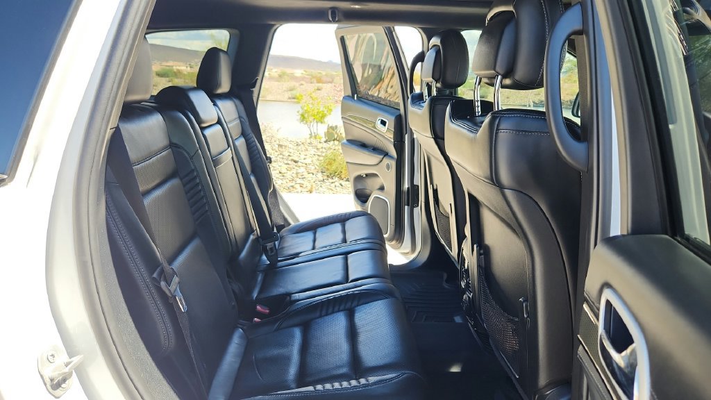 Used 2018 Jeep Grand Cherokee Trackhawk AWD/4WD image 39