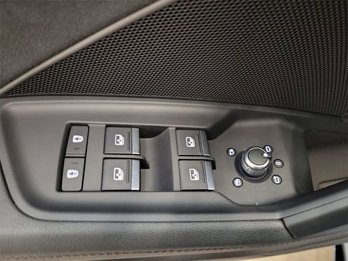 Used 2024 Audi RS 3 image 12