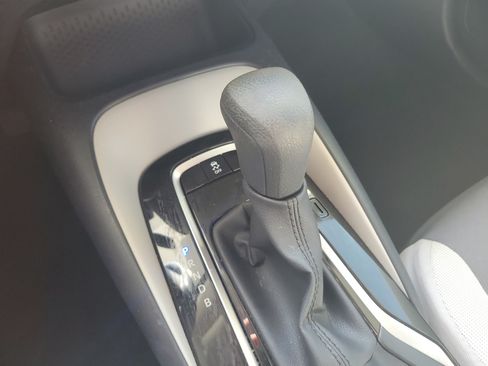 Used 2026 Toyota Corolla LE FWD image 27