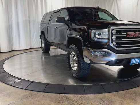 Used 2017 GMC Sierra 1500 SLT w/ SLT Premium Package image 3